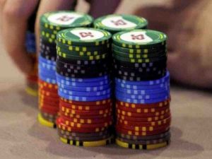 Comment bien jouer au poker cash game ?