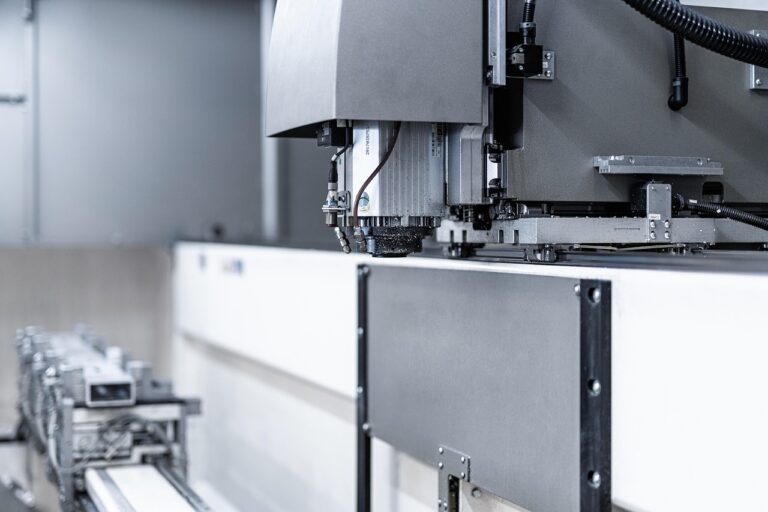 Quels sont les accessoires nécessaires pour une fraiseuse CNC ?